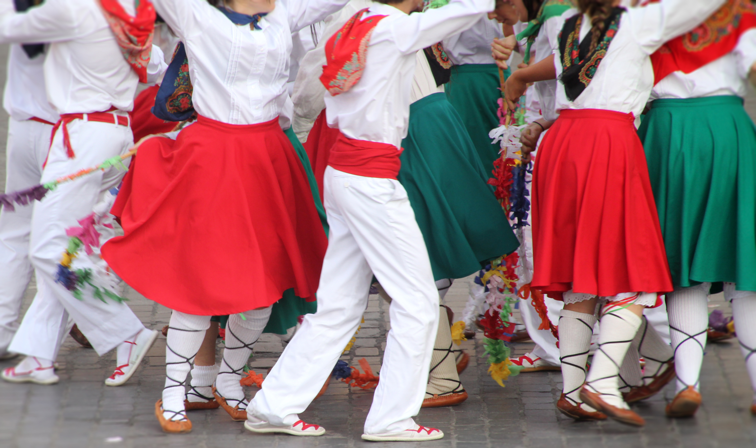 danse-basque-bayonne-feria